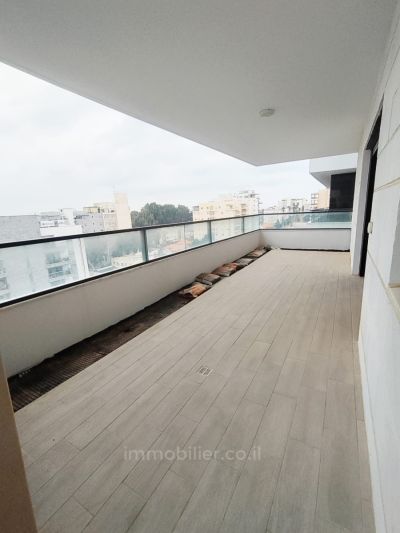 в центре,Высокий этаж с видом,светлый,в новостройке,Красивая квартира,Прекрасный