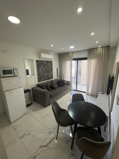 Beautiful two rooms furnished