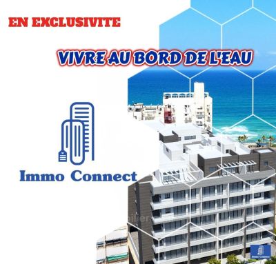 avec terrasse,calme,dans un bel immeuble,Au centre,Bon emplacement,Bonne occasion,Dans rue calme,Endroit calme,Etage haut avec vue,Grand,Haut standing,Luxueux,Proche de la mer,Vue sur la mer,A ne pas manquer !,agreable,bien agencé,clair,dans un immeuble n