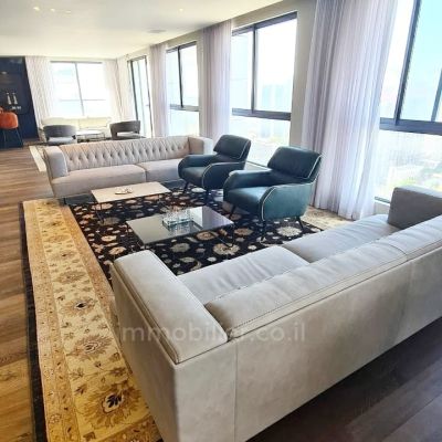 Rare Apartment - Sarona - Sea View