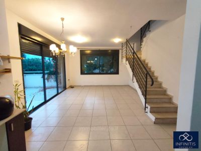 con terraza,tranquilo,en un hermoso edificio,bien arreglado,espacioso,Departamento bonito,En buen estado,Minipenthouse