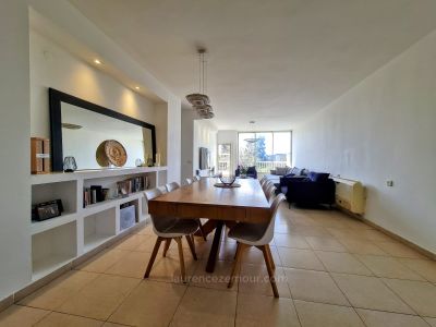 En el centro,con terraza,Departamento bonito,tranquilo