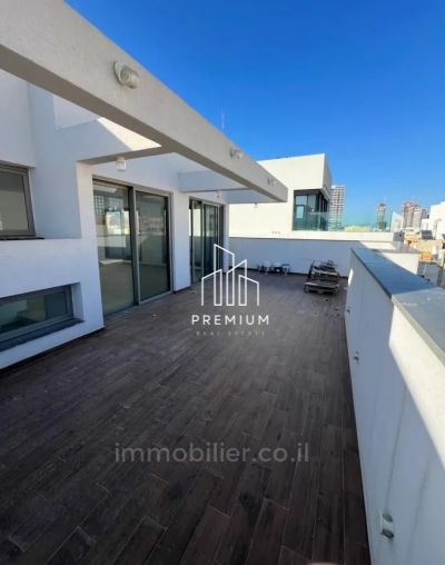 UNIQUE DUPLEX – 5 ROOMS – TEL AVIV – BOGRASHOV