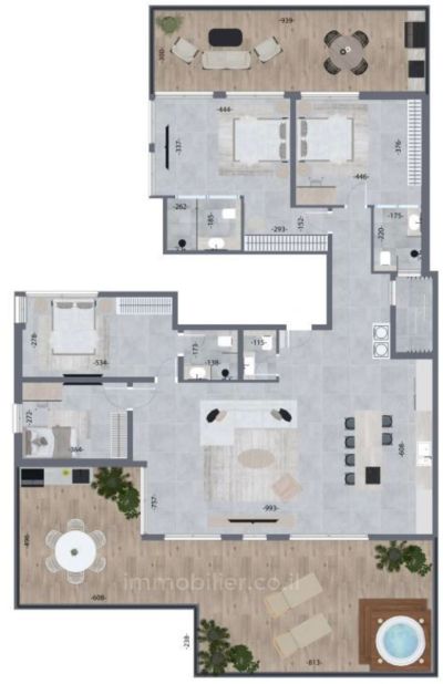 A unique penthouse occupying the entire floor