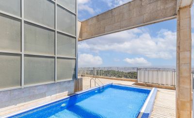 Penthouse de rêve avec piscine