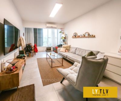 Excelente estúdio perto de shuk hacarmel