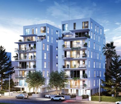 Прекрасная 4-комнатная квартира в новом доме с 2 парковочными местами, подвалом МАМАД и кладовой, в двух шагах от площадей Кикар Рабин и Бен Гурион.