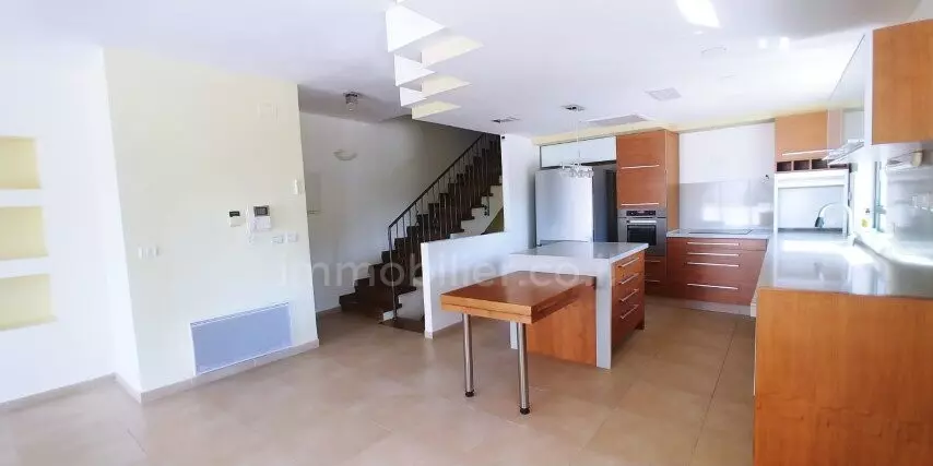 Attico 5 stanze Gerusalemme Baka 1-IBL-2653