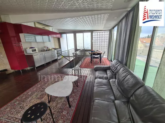 Villa 7 stanze Gerusalemme German Colony