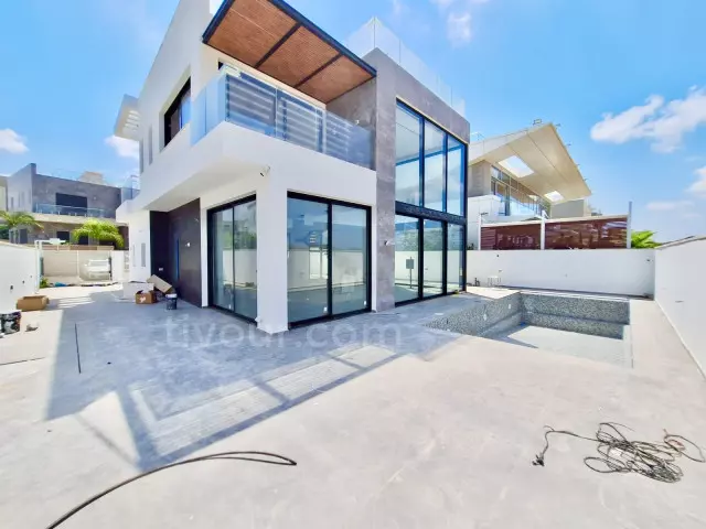 Villa 7 stanze Ashdod Yud Zayin
