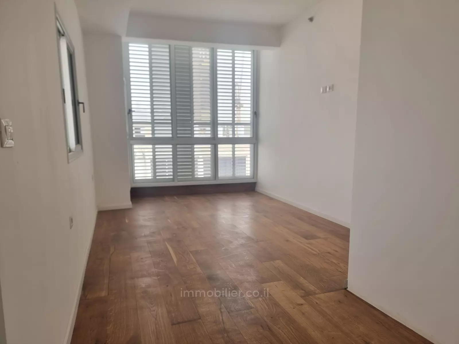 Attico 4 stanze Tel Aviv Centro della città 232-IBL-3916