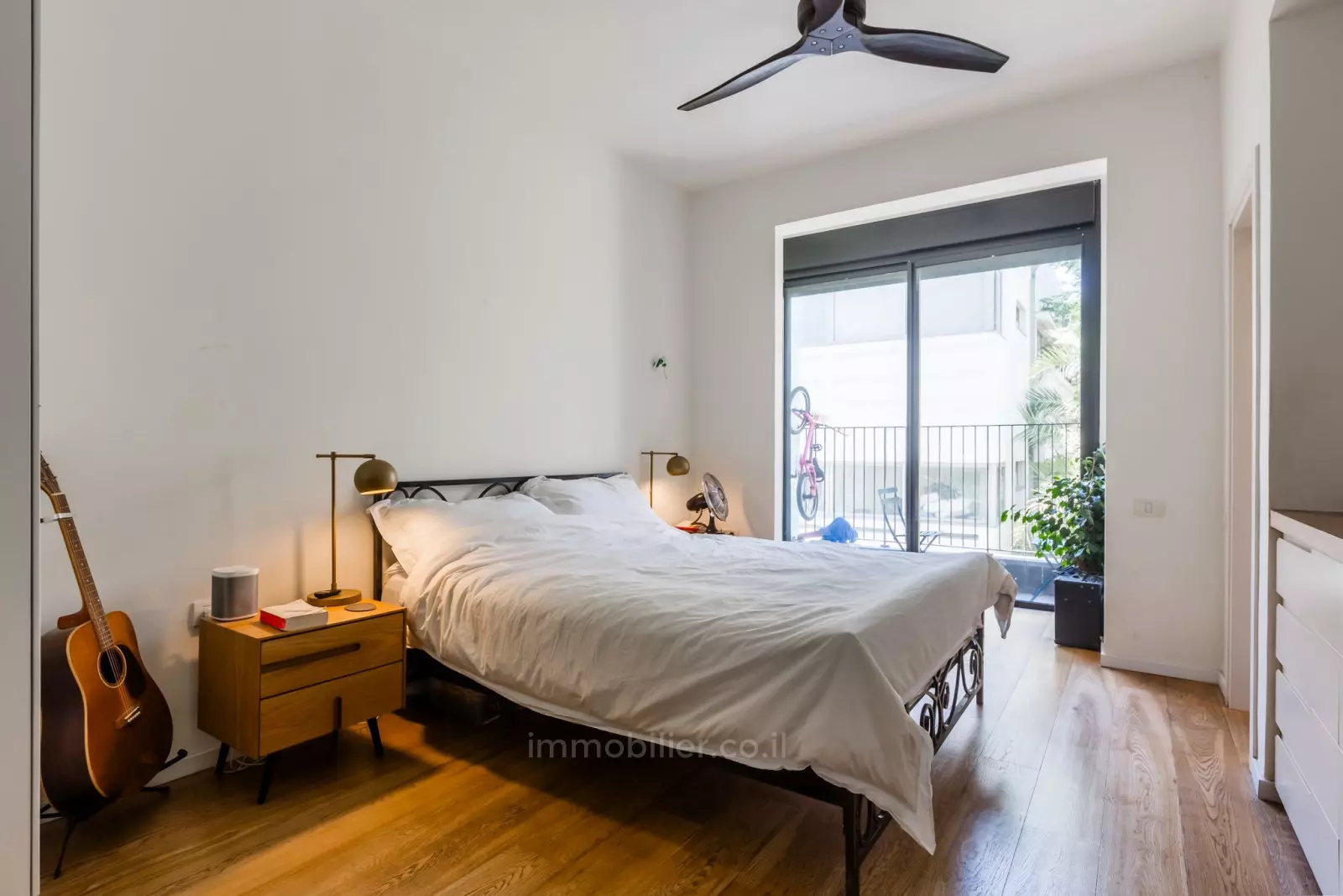 Appartamento 4.5 stanze Tel Aviv quartiere di mare 232-IBL-3955