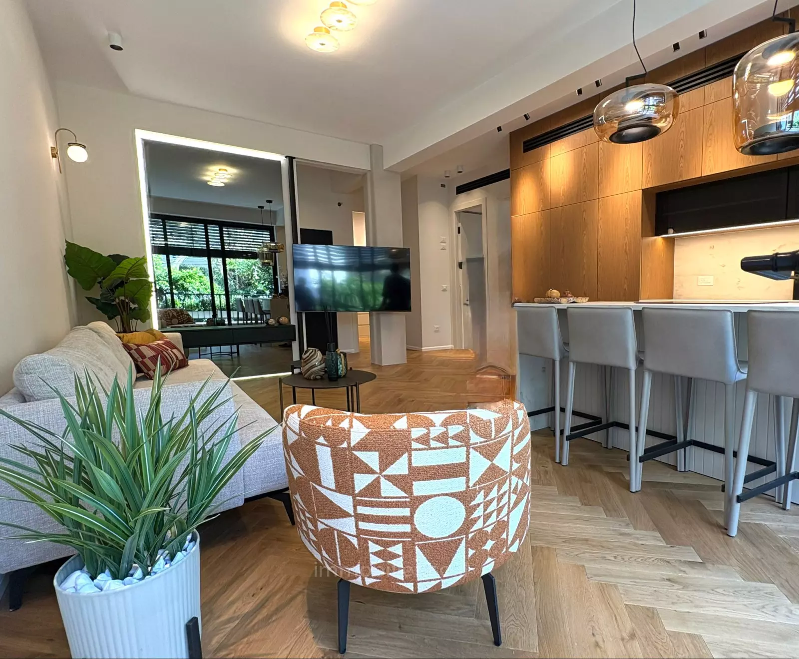 Appartamento 3 stanze Tel Aviv quartiere di mare 232-IBL-3977