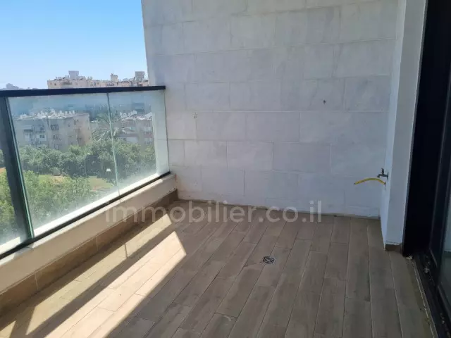 Appartamento 5 stanze Tel Aviv Neve Ofer