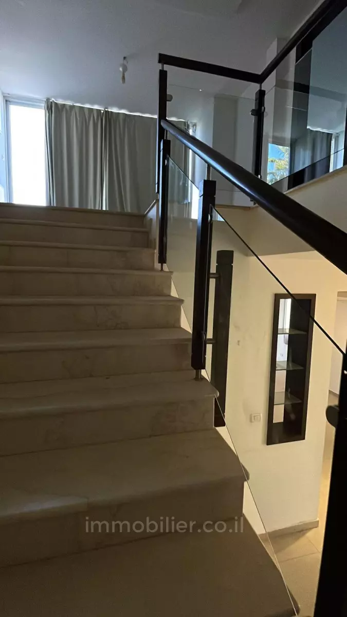 Villa 6 stanze Eilat Ganim beth 288-IBL-281