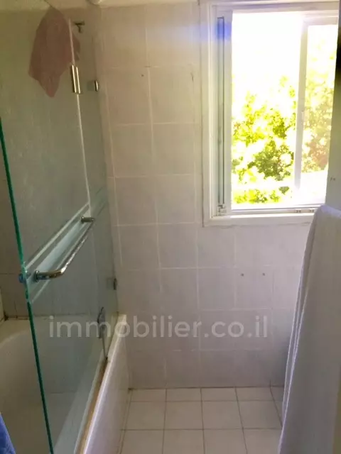 Appartamento 2.5 stanze Tel Aviv quartiere di mare 291-IBL-651