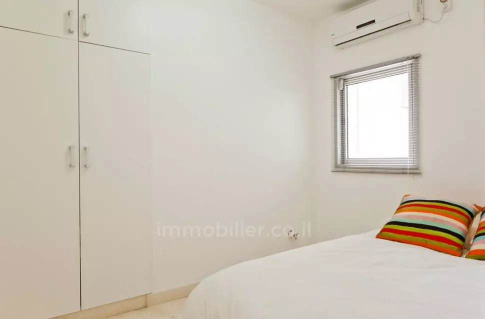 Appartamento 3 stanze Tel Aviv Quartiere del Mare Nord 291-IBL-733