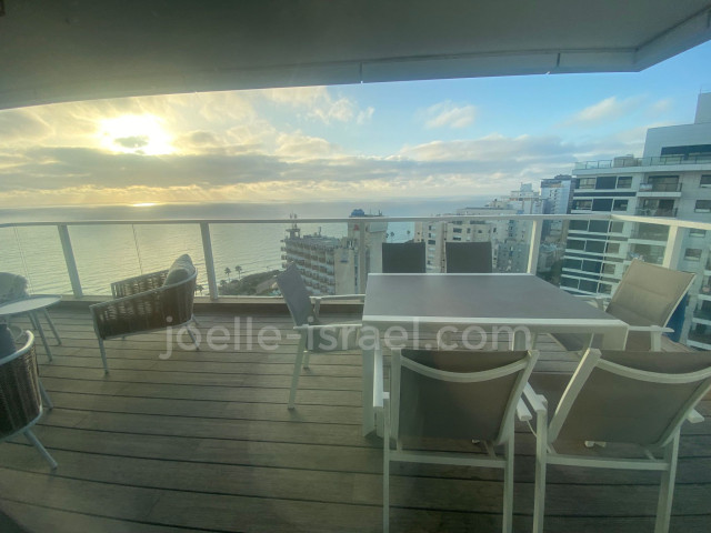 Affitto Appartamento Netanya