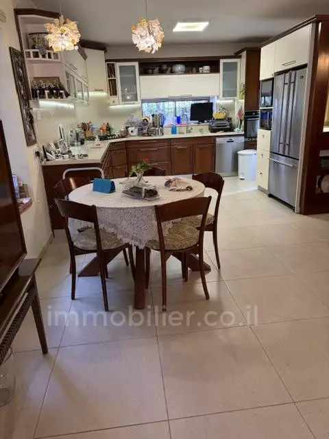 Villa 6 stanze Raanana Raanana 342-IBL-6884