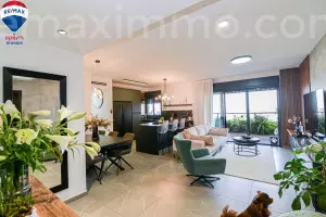 Appartamento 5 stanze Hadera Centro della città