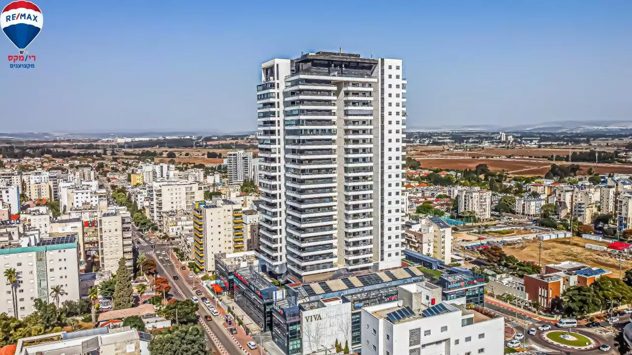 Appartamento 5 stanze Hadera Centro della città 379-IBL-429