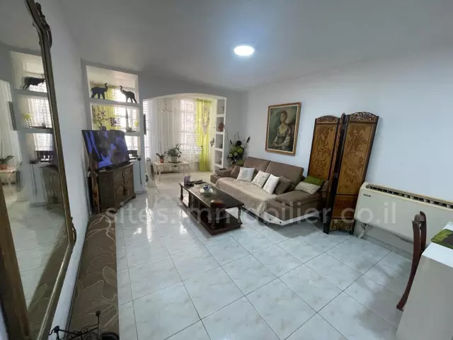 Appartamento 3 stanze Netanya Centro della città