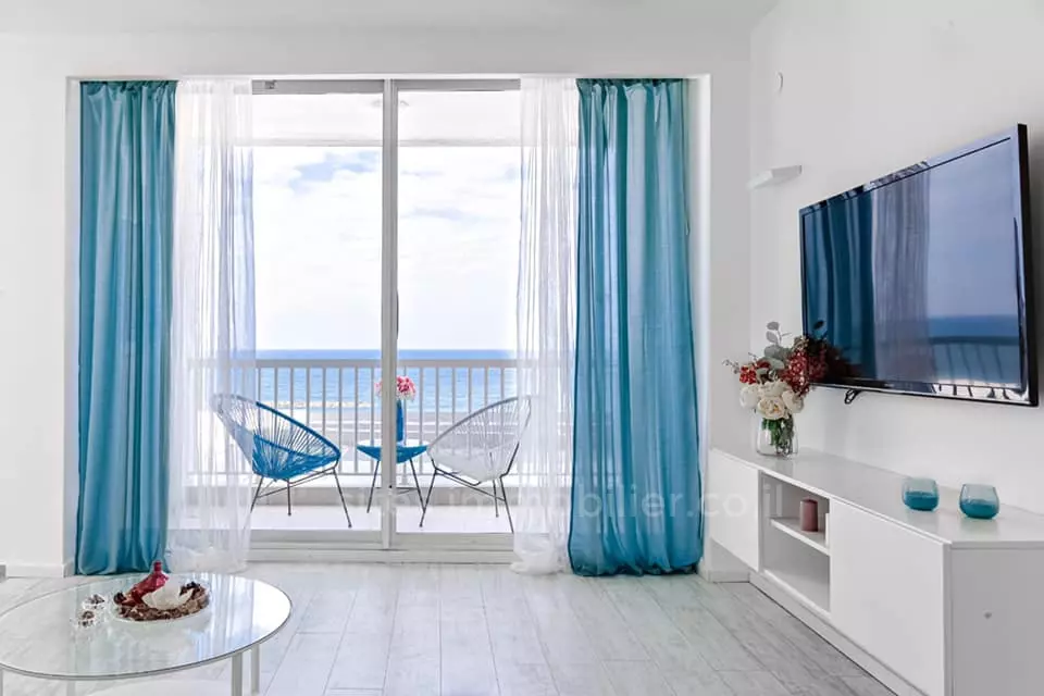 Appartamento 3 stanze Tel Aviv 1a linea di mare 457-IBL-1292
