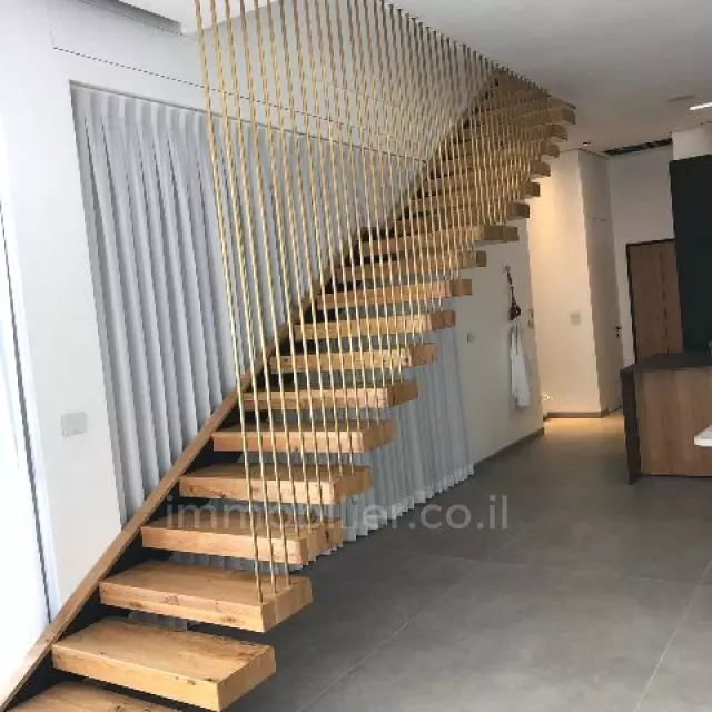 Villa 8 stanze Ashdod Yud Zayin