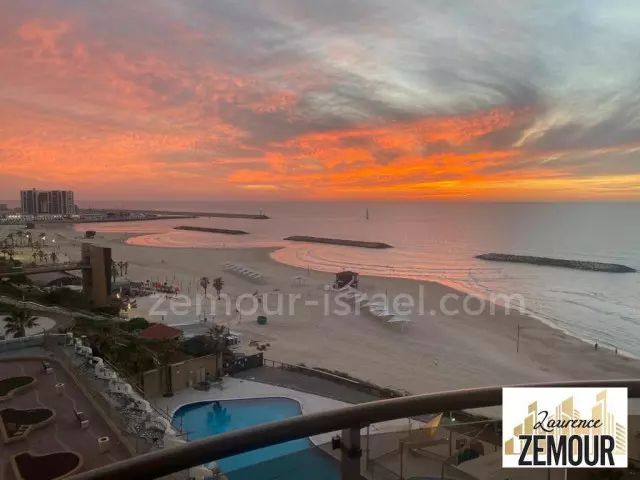 Appartamento 3 stanze Herzliya Herzliya Pitouah