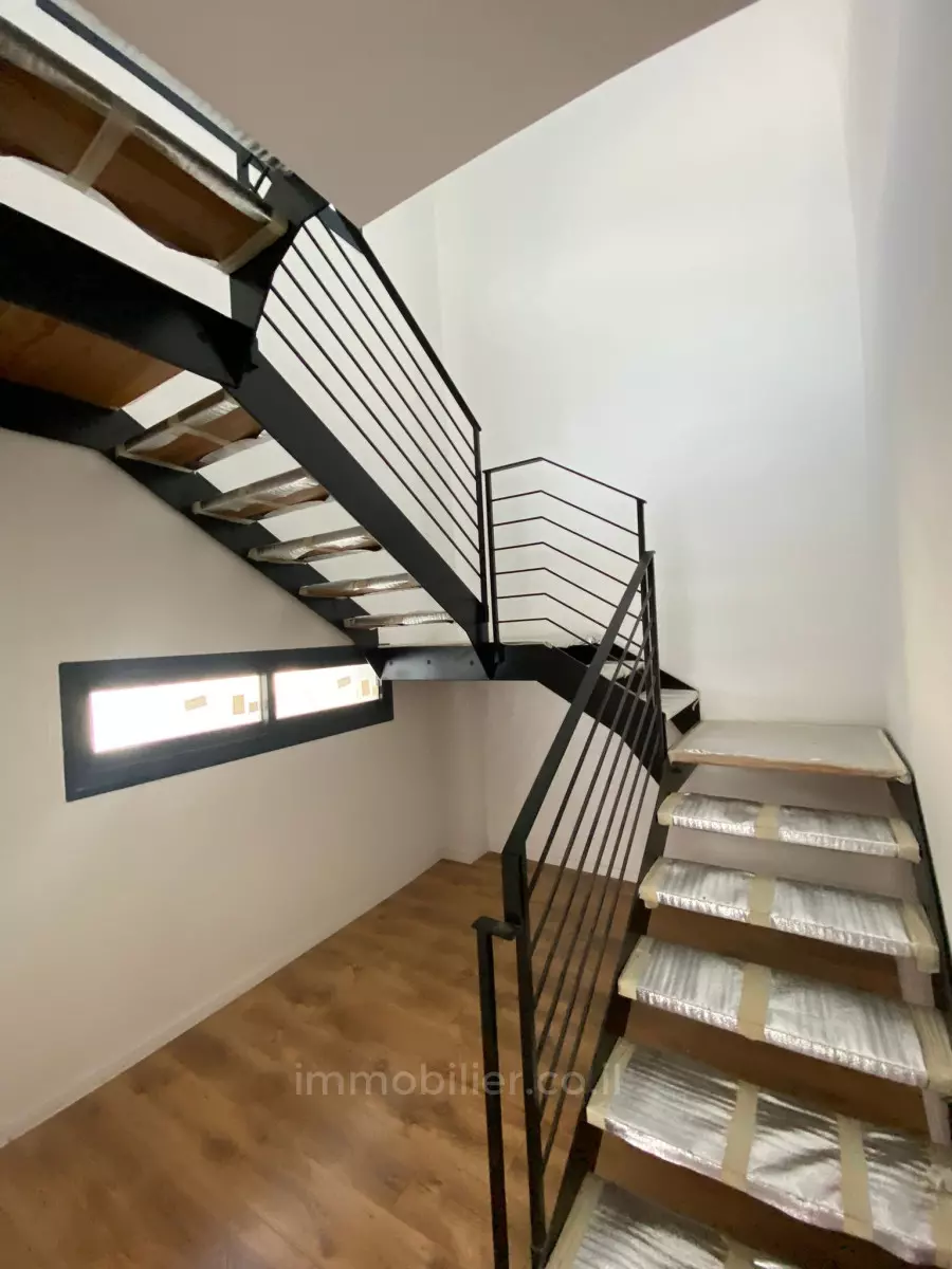 Appartamento 3 stanze Tel Aviv Florentine 627-IBL-8