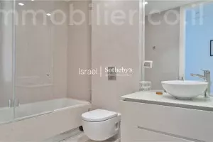 Appartamento 4 stanze Tel Aviv Tsouk Beach