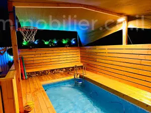 Villetta 9 stanze Hadera Distretto HaOtssar