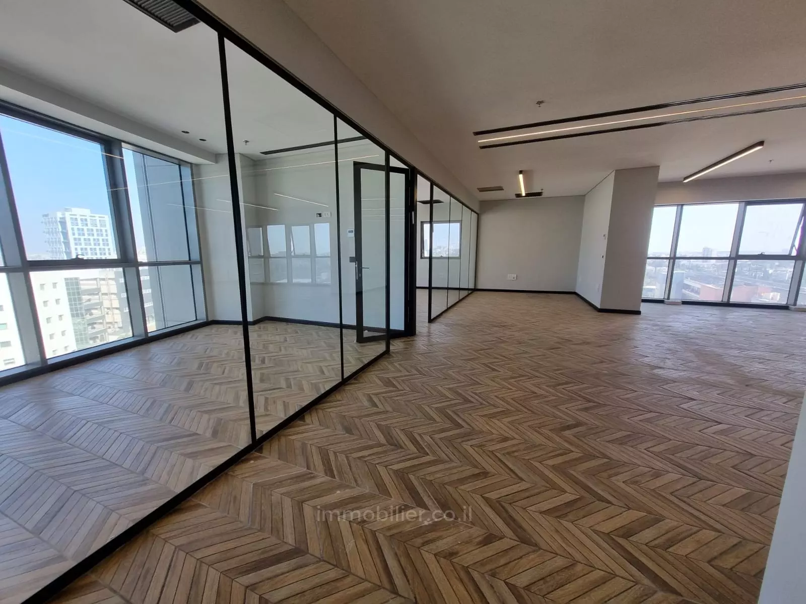 Uffici 3 stanze Gerusalemme Givat Shaoul 814-IBL-17