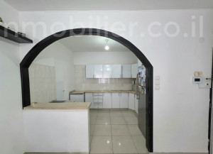 Vendita Appartamento Bat yam