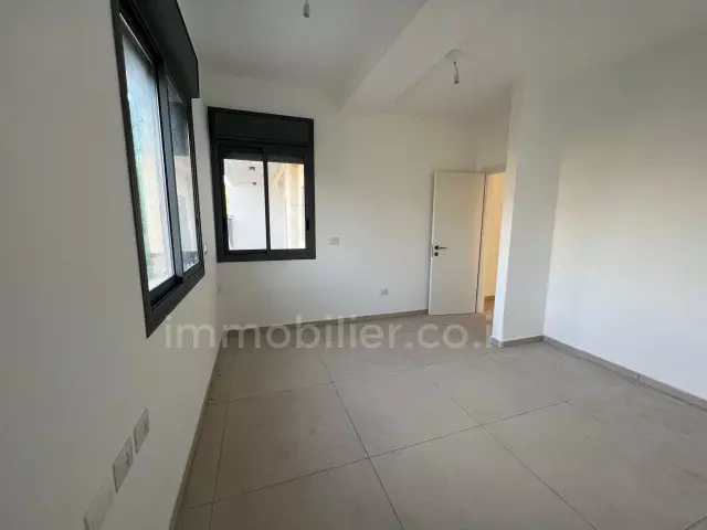 דירה 4 חדרים ירושלים מושבה גרמנית