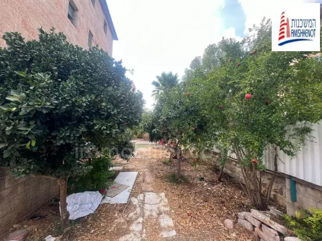 Apartment 4 rooms Jerusalem Mochava Germanit