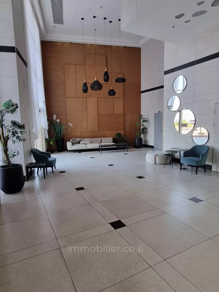 Departamento 5 habitaciones Netanya Nat600 1-IBL-2905