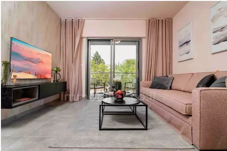 Apartment 3 rooms Jerusalem City center 1-IBL-2913