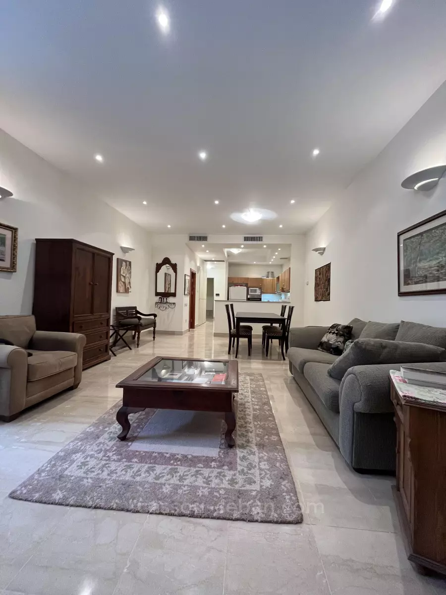 Livello del giardino 2 stanze Gerusalemme Mamila 144-IBL-618