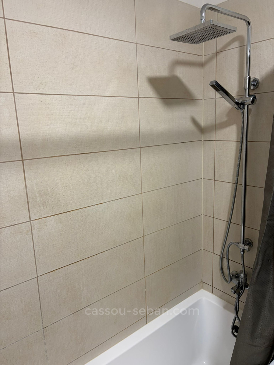 2 room apartment 55 m² in Jerusalem, Israel