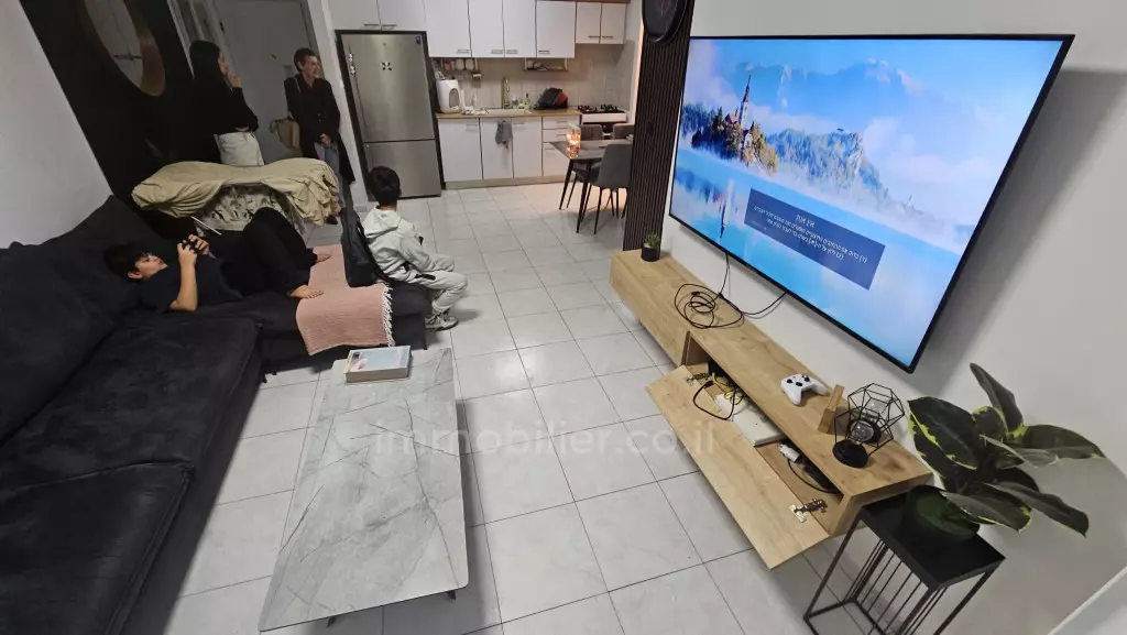 Apartment 3 rooms Ashdod He 15-IBL-2960