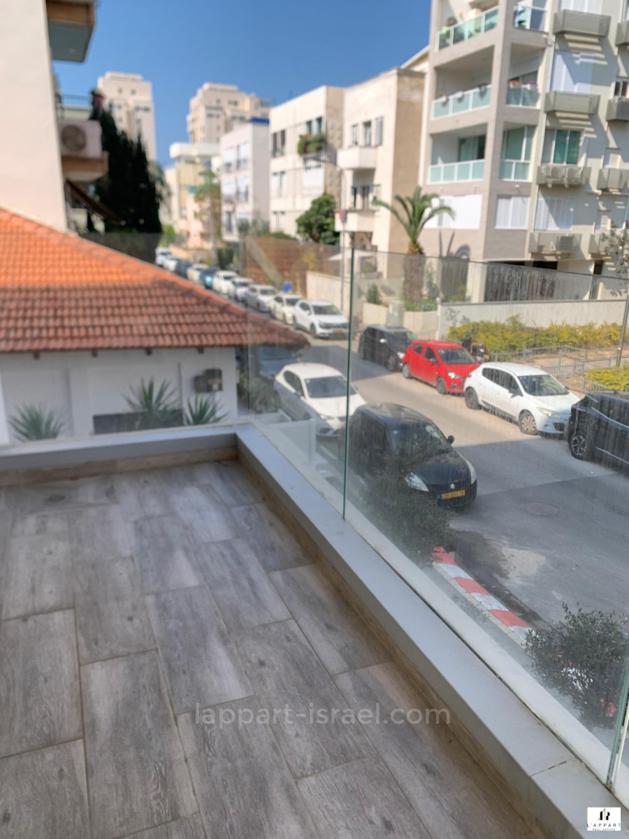 Appartamento 2 vani Tel Aviv quartiere di mare 175-IBL-3289