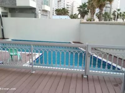 Casarão 7 cômodos Ashdod Marina