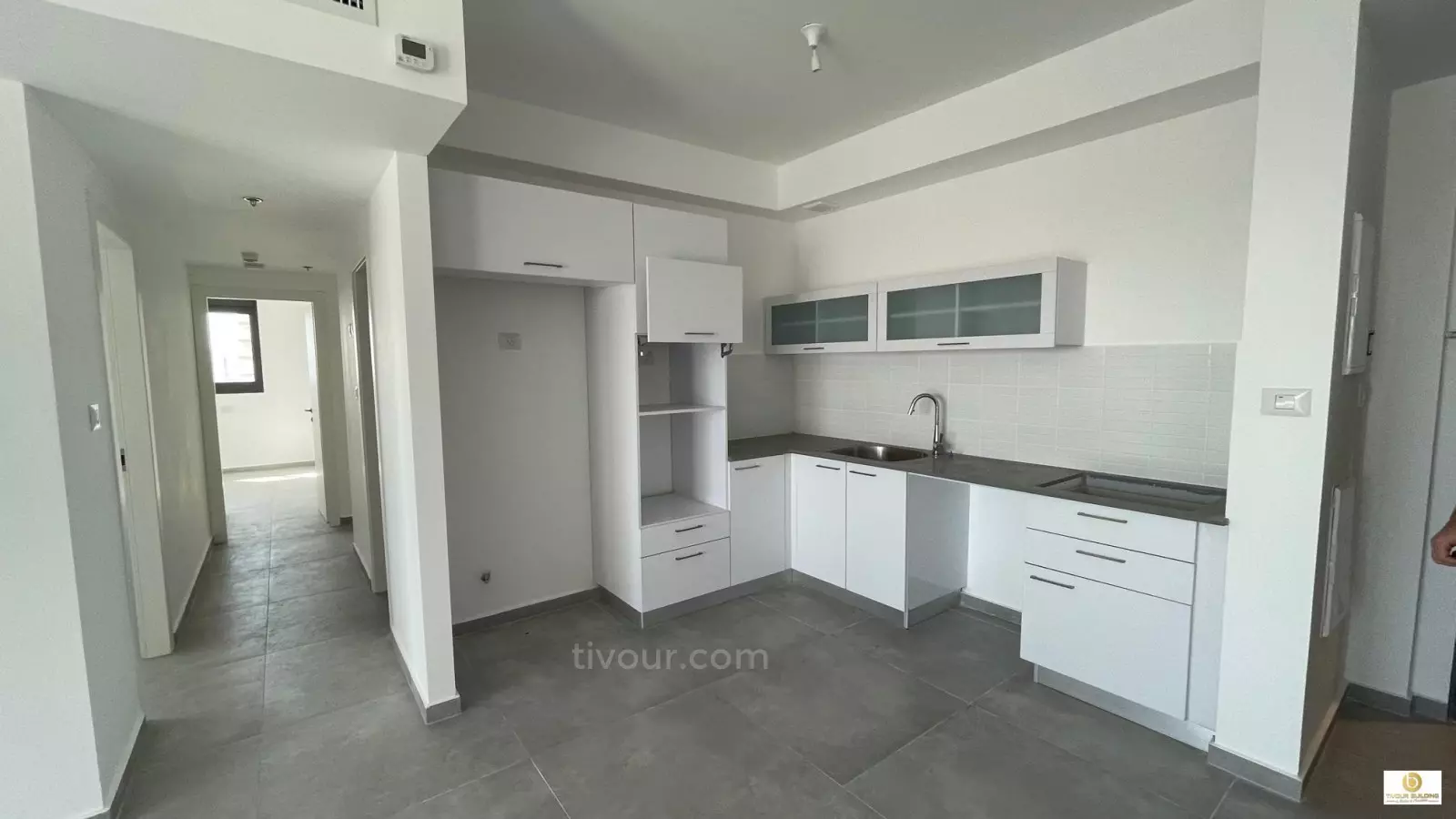 Apartamento 4 cômodos Ashdod Het 210-IBL-1772