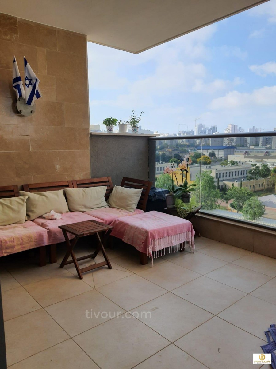 Apartamento 5 cômodos  Ashdod Youd bet 210-IBL-1946