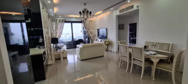 Departamento 5 habitaciones Ashdod Mar