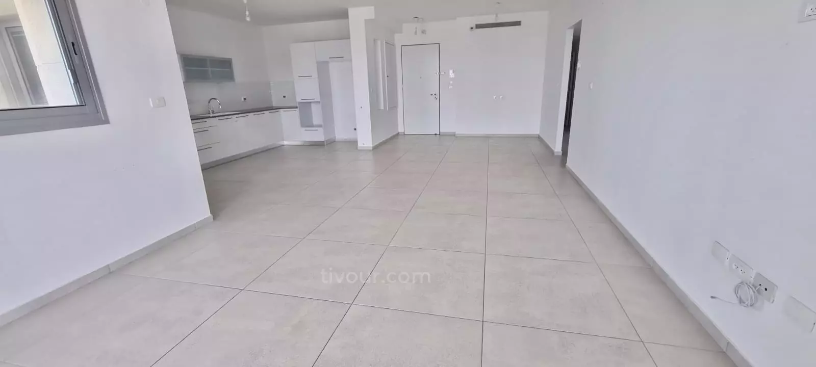 Apartamento 4 cômodos Ashdod City 210-IBL-2002