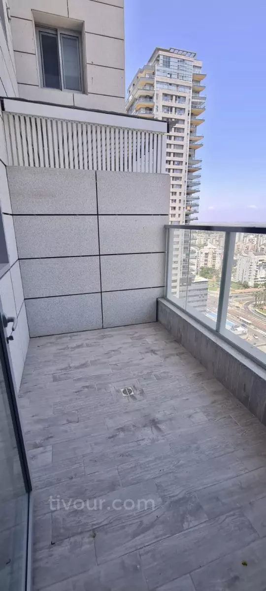 Departamento 4 habitaciones Ashdod City 210-IBL-2002