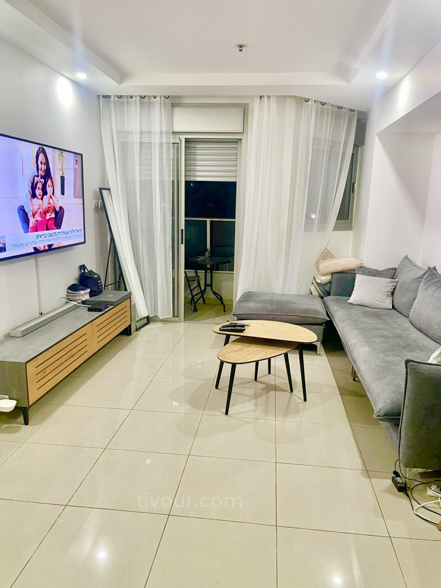 דירה 2 חדרים אשדוד חוף ים 210-IBL-2027