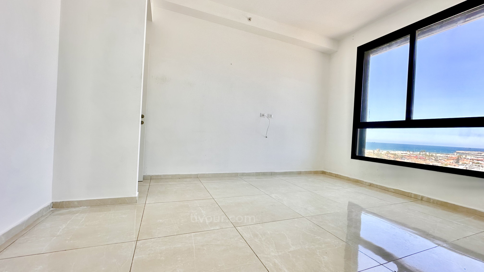 Apartamento 5 cômodos  Ashdod Youd Alef 210-IBL-2041